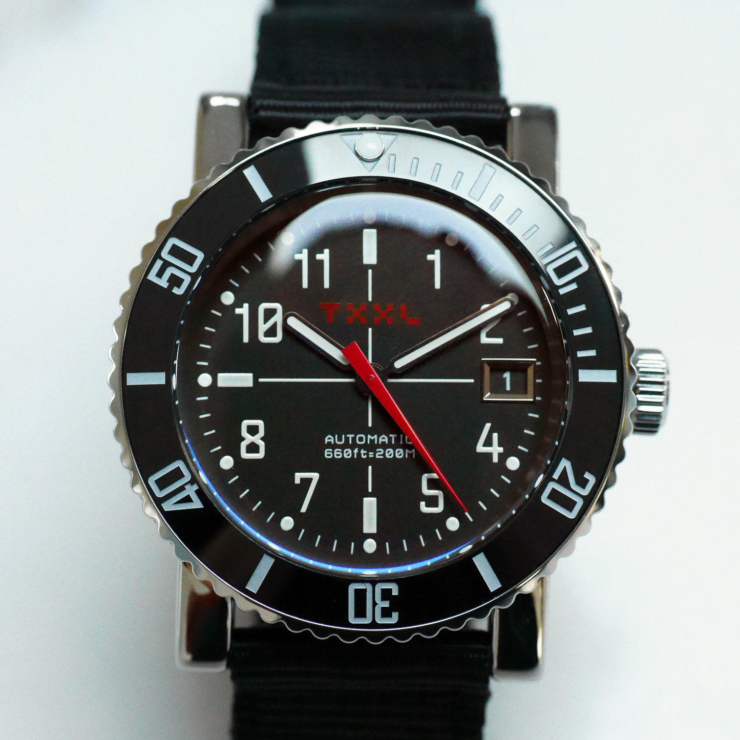 DiveTXXL - 40mm Dive Watch