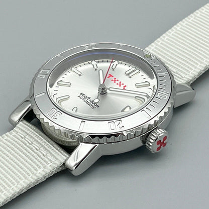 Silver stainless steel dive watch with TXXL logo